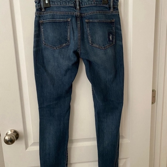 C. Wonder Women’s Mid Rise Distressed Skinny Jeans Dark Wash Blue Size 29 NWOT - Picture 2 of 9